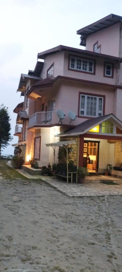 Ifseen Villa Pelling Extérieur photo